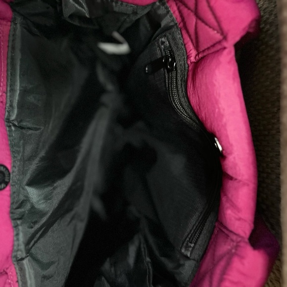 NWT HOT PINK PUFFER TOTE - Picture 4 of 8